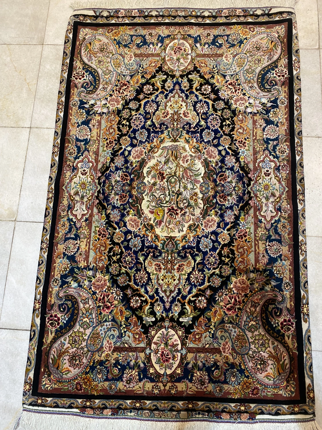 carpet-farshboom-2826616401