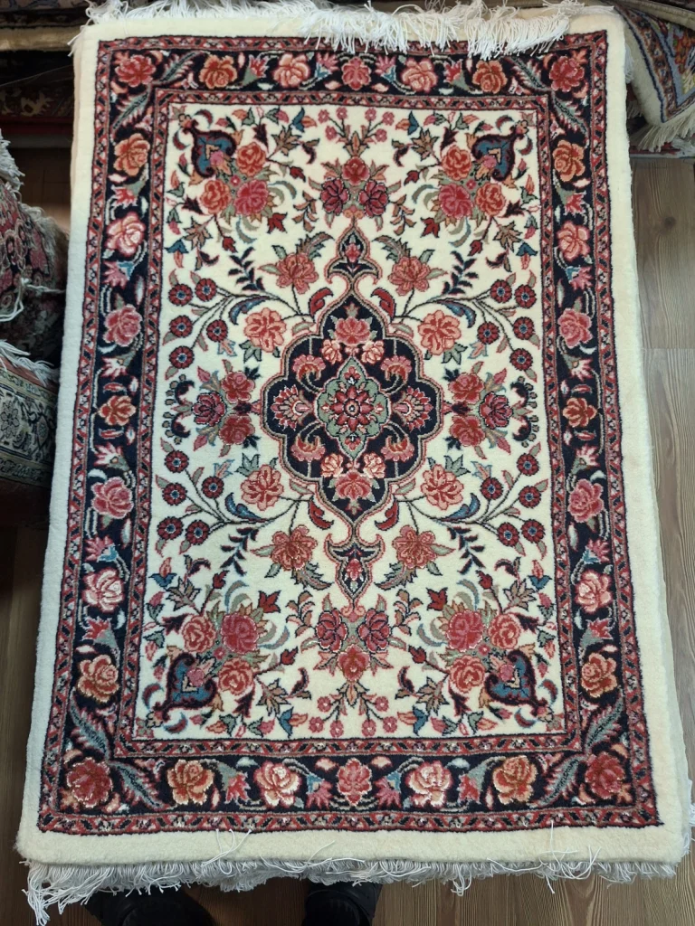carpet-farshboom-3118625476