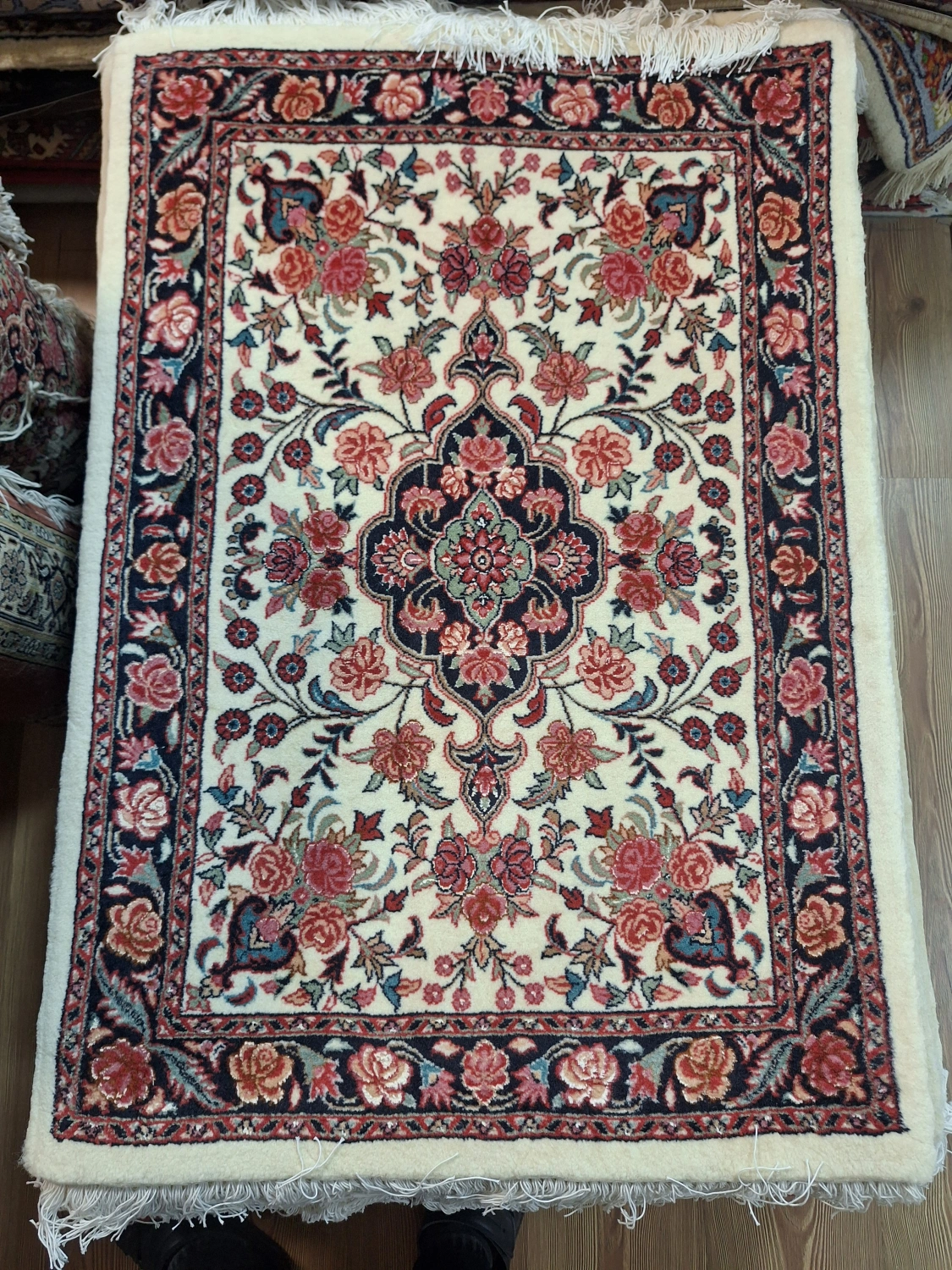carpet-farshboom-3118625476