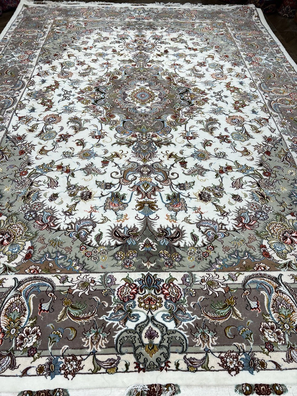 carpet-farshboom-3369450324