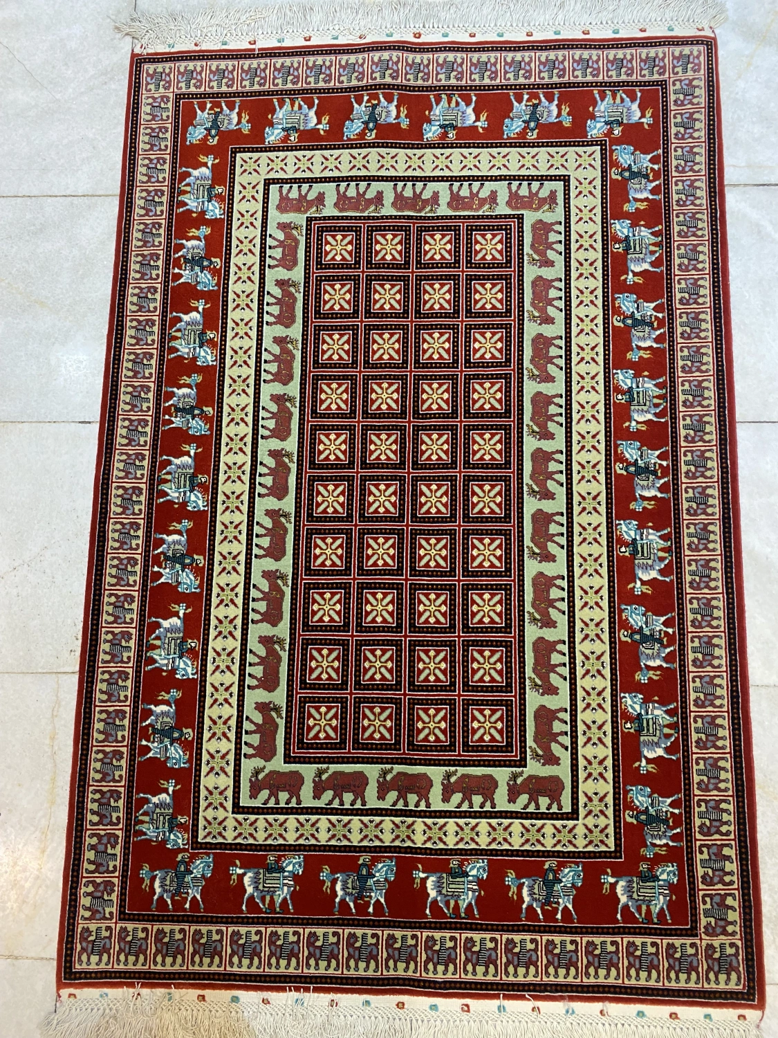 carpet-farshboom-3885447921