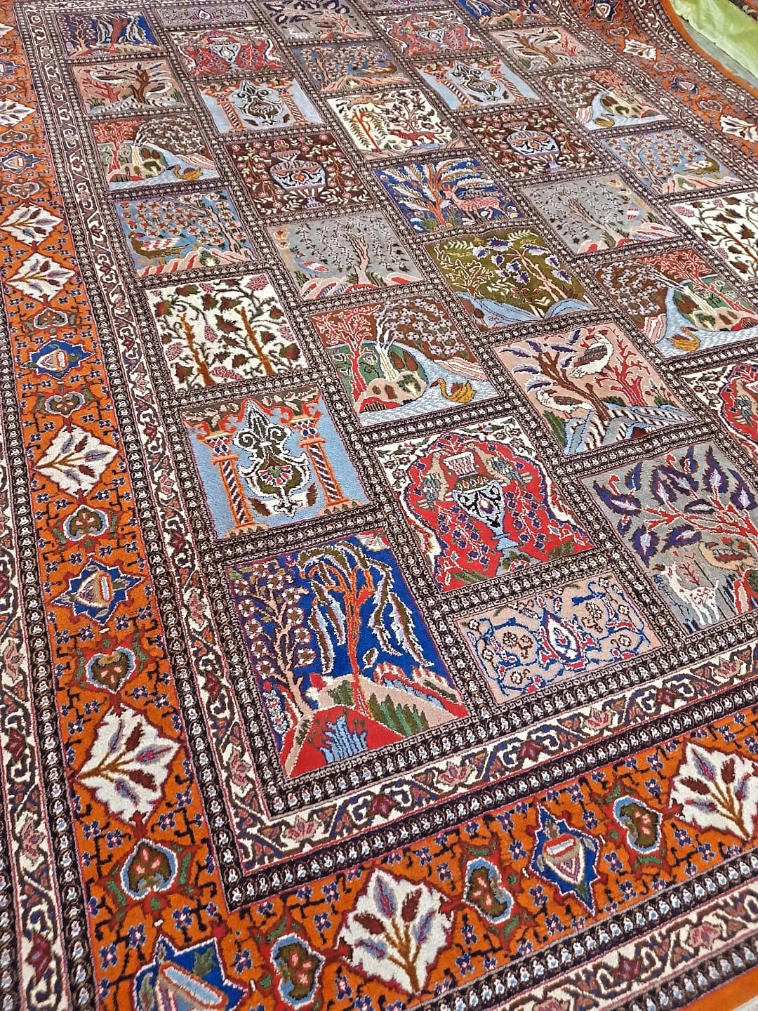 carpet-farshboom-4752095527