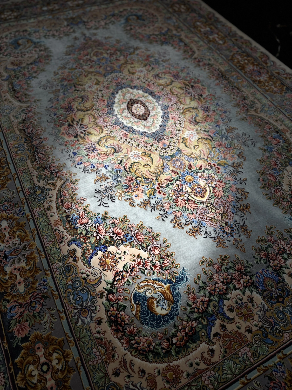 carpet-farshboom-4851692421