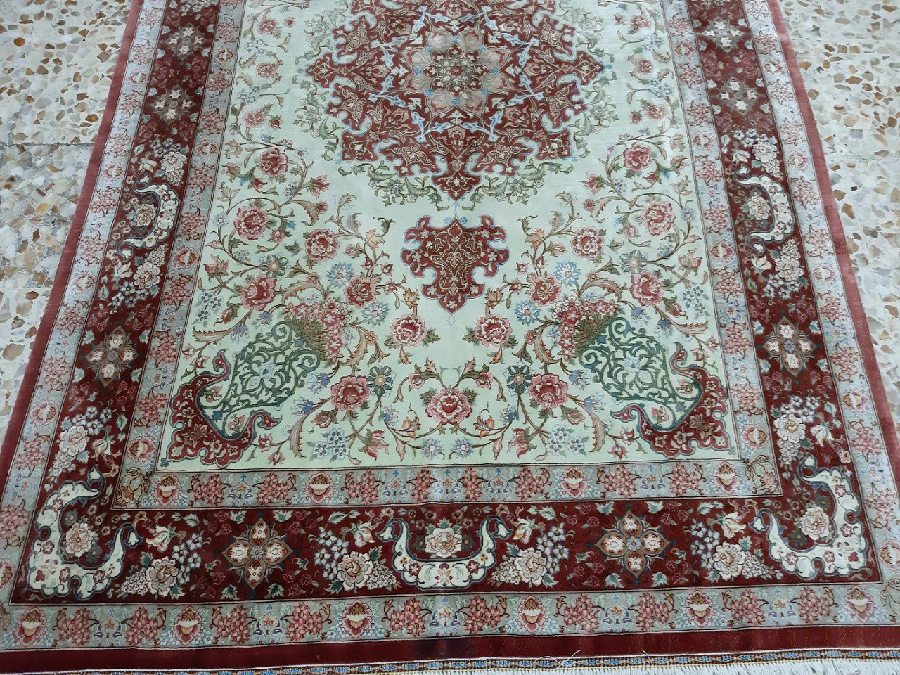 carpet-farshboom-5478388067