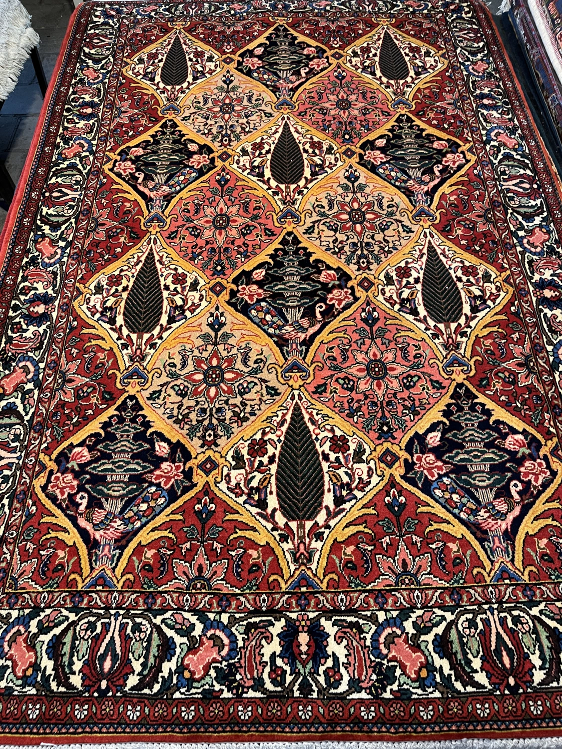 carpet-farshboom-6766596961
