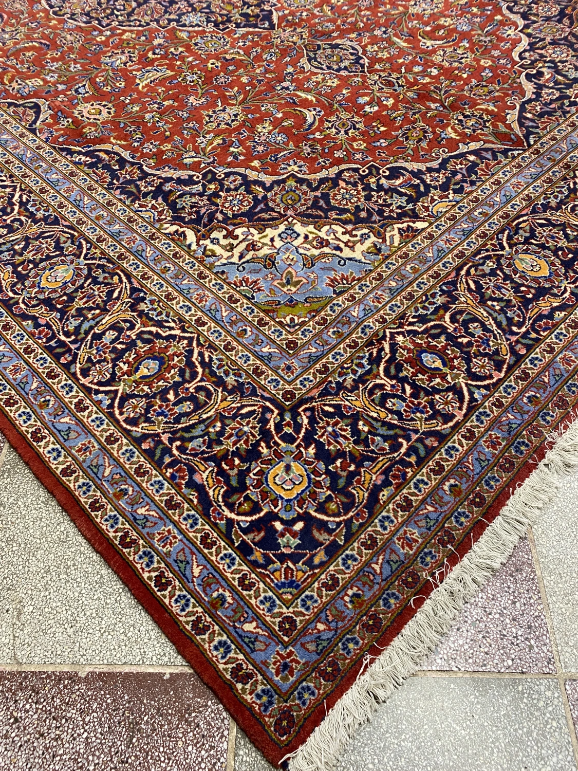carpet-farshboom-7816688087