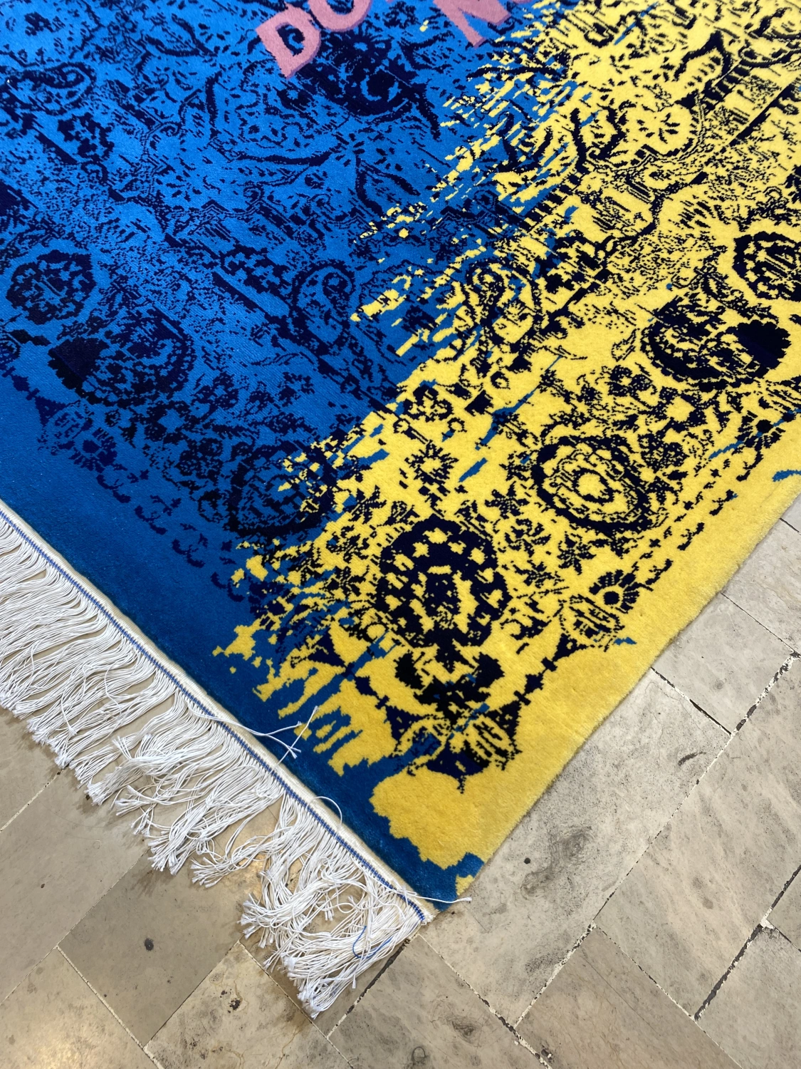 carpet-farshboom-8667460164