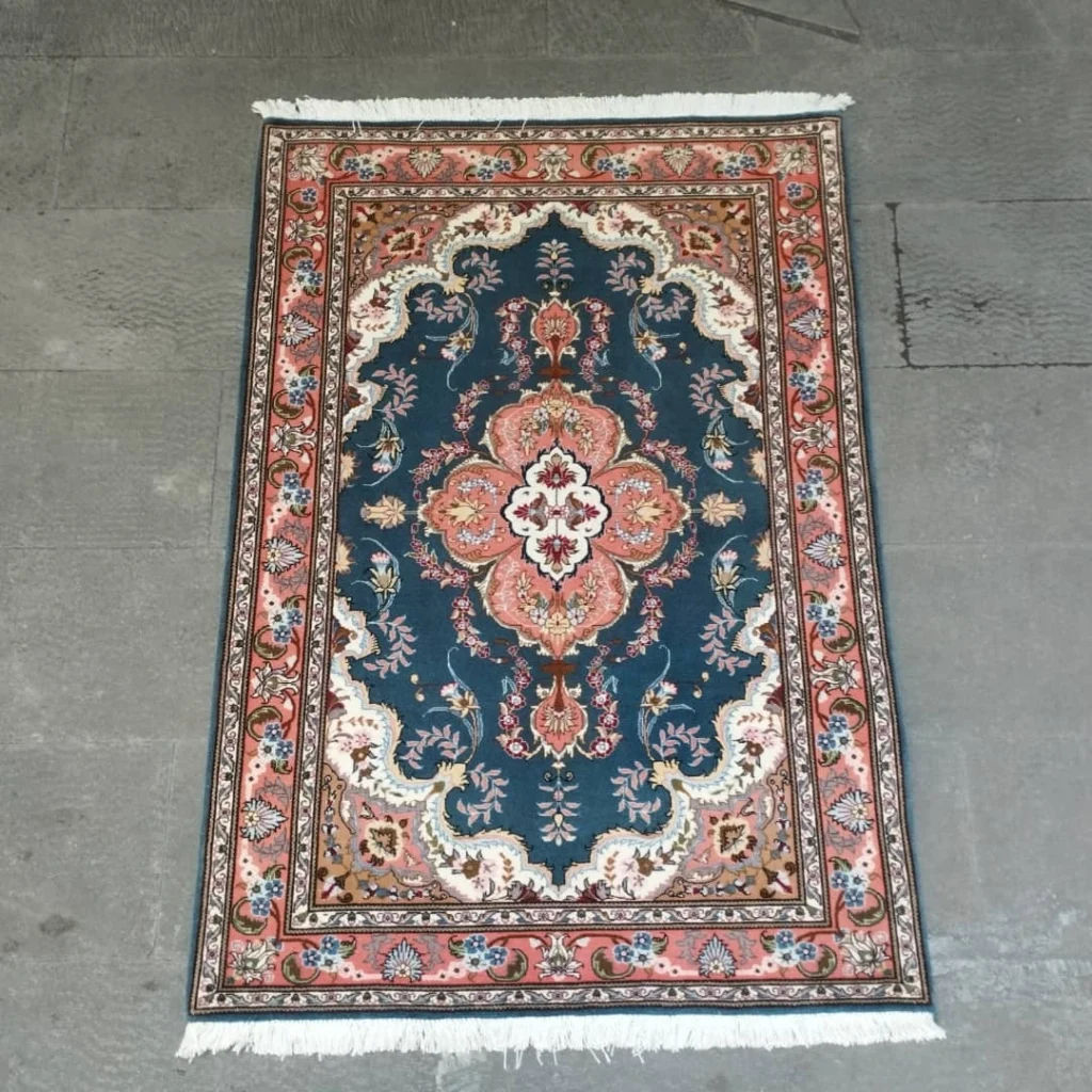 carpet-farshboom-8890252616