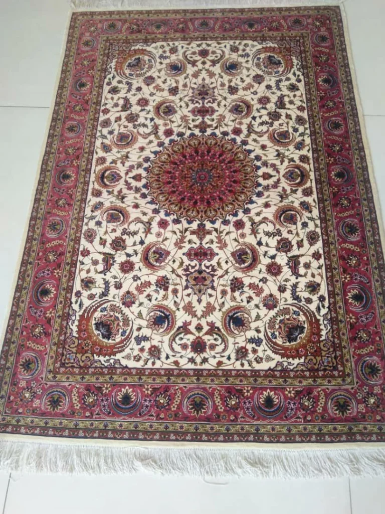 carpet-farshboom-9347952596