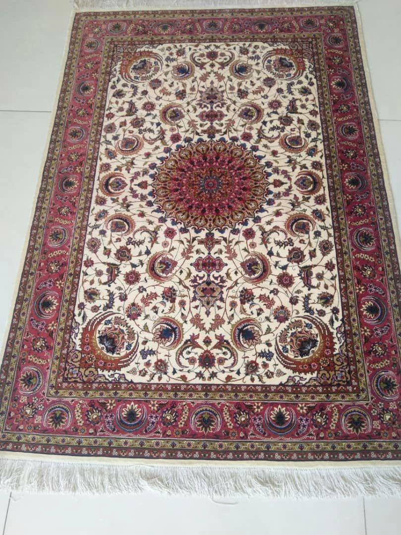 carpet-farshboom-9347952596