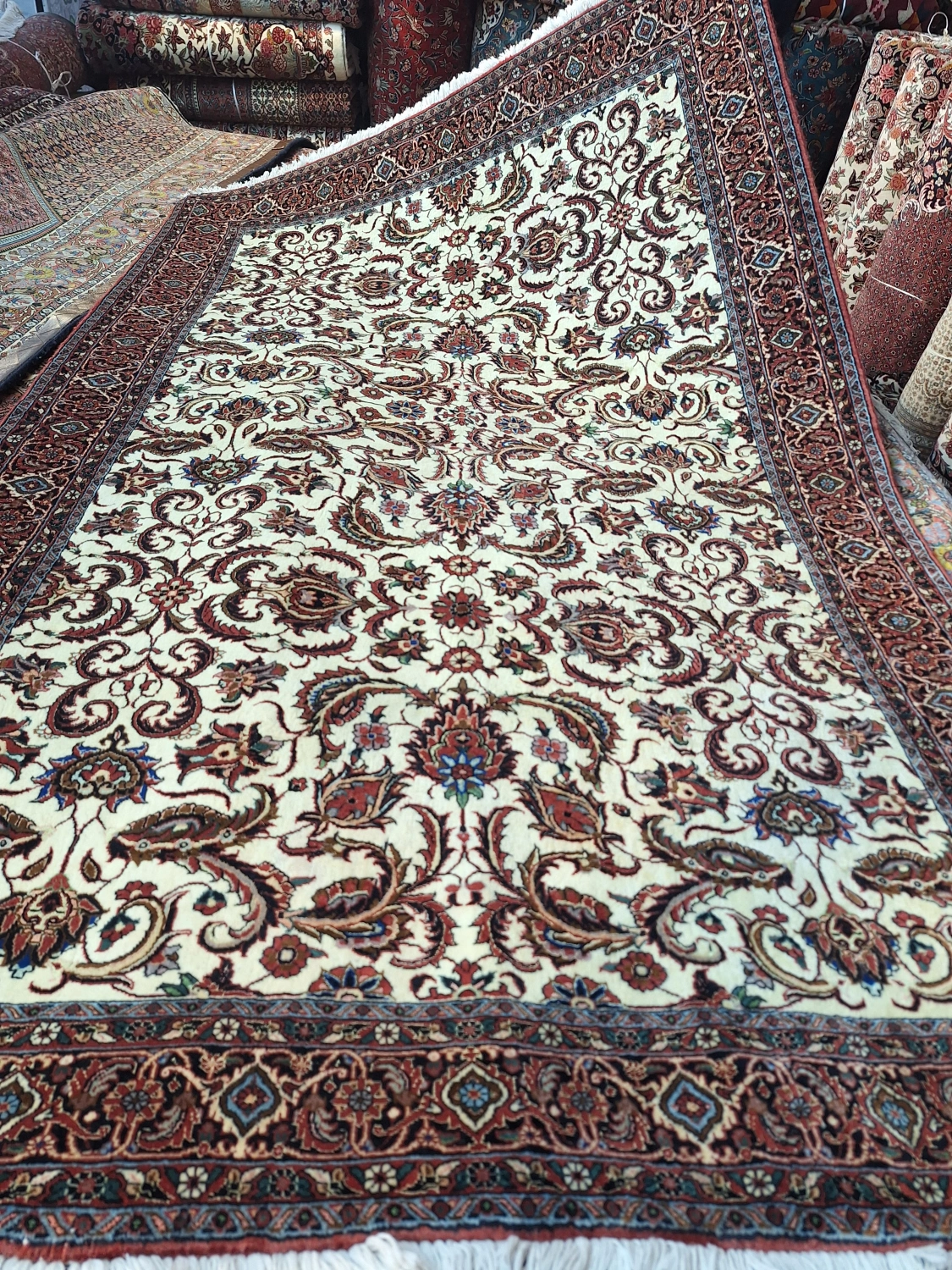 carpet-farshboom-9355255115