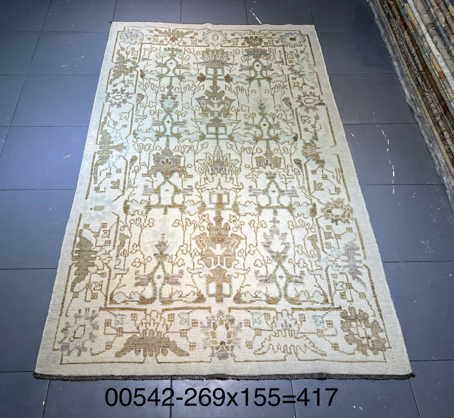 carpet-farshboom-9950994405