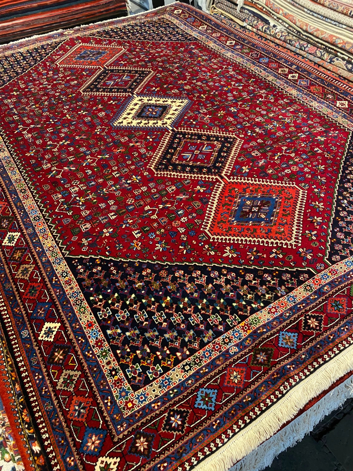 carpet-farshboom-1107432556