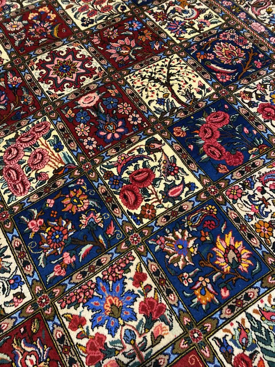 carpet-farshboom-1159228280