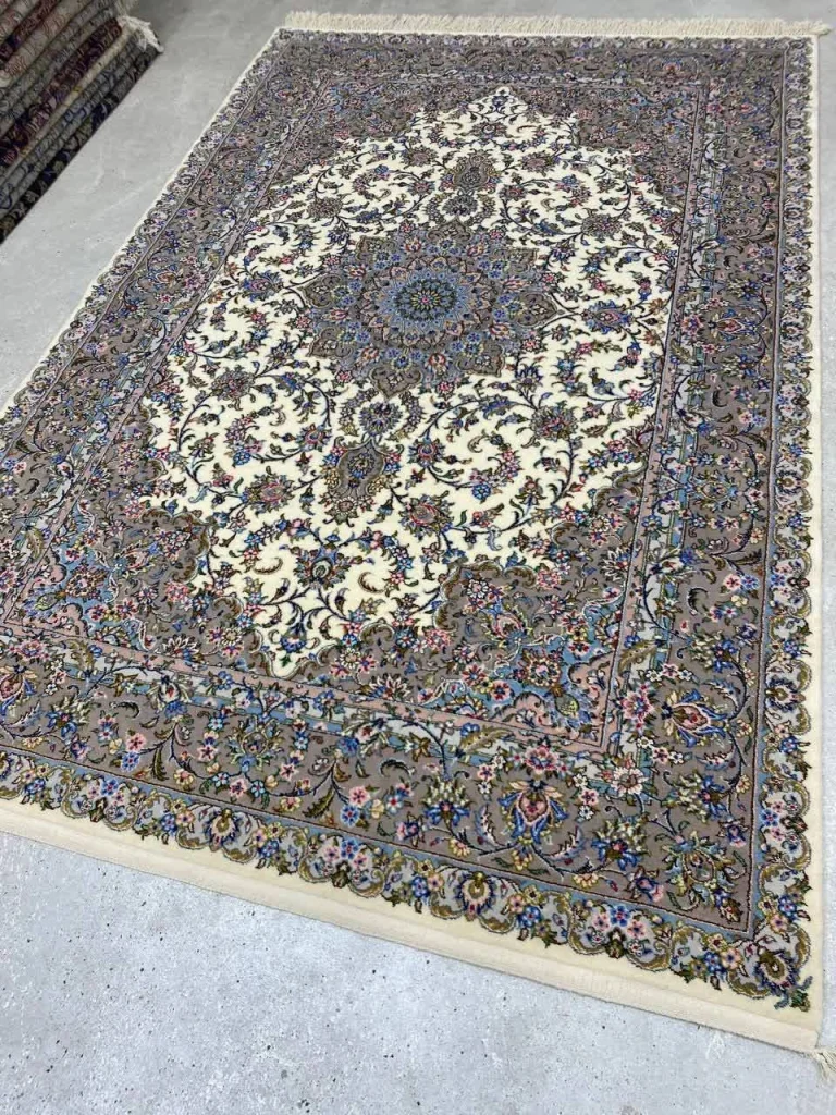 carpet-farshboom-1193194991