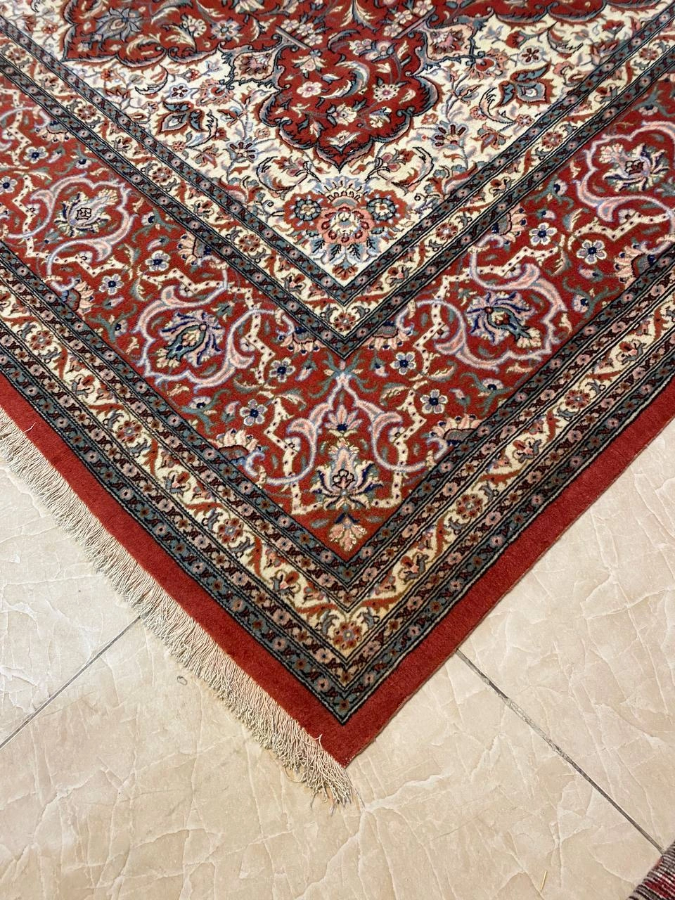 carpet-farshboom-1307137585