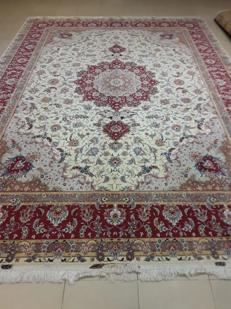 carpet-farshboom-1432419423