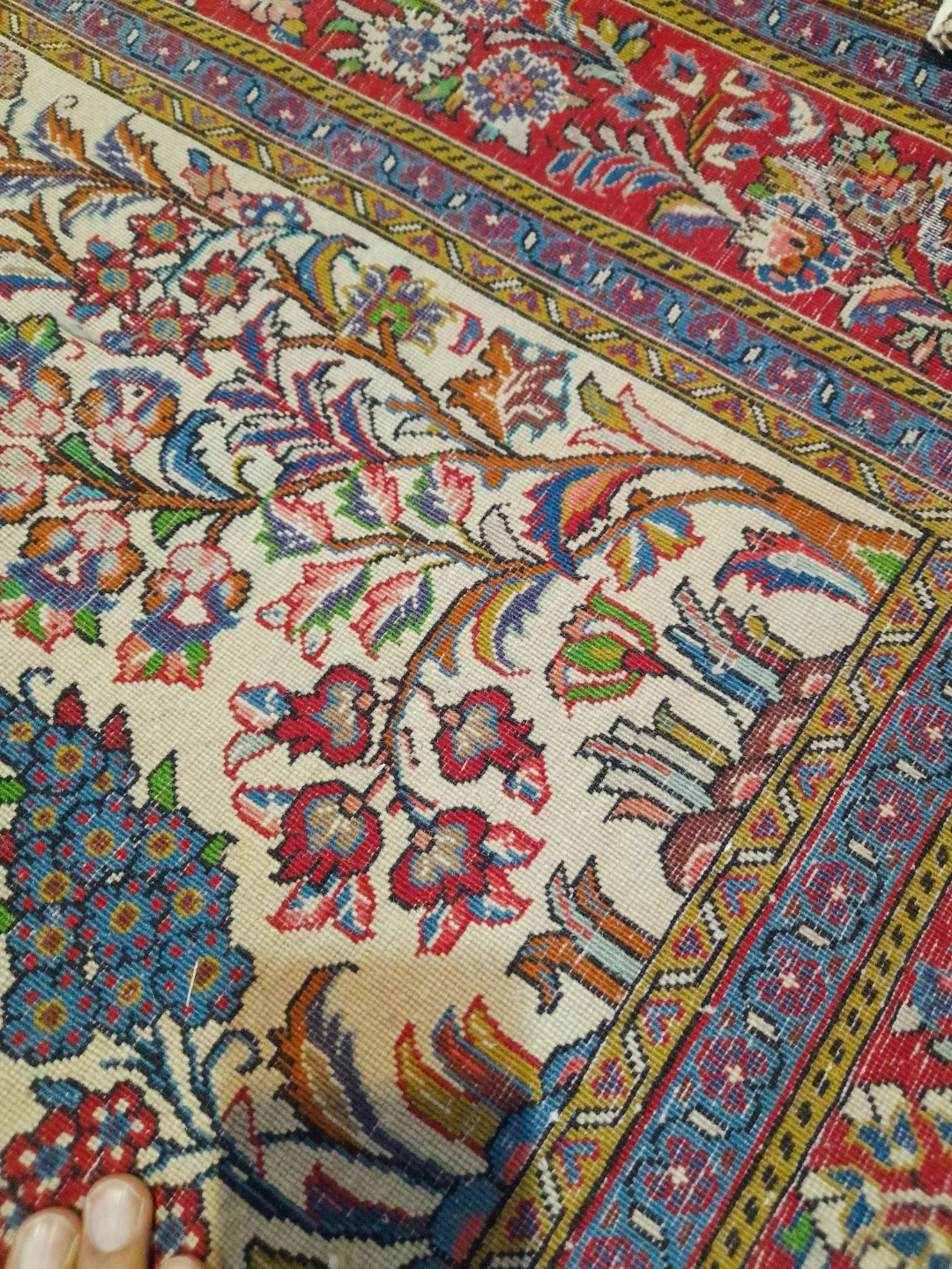 carpet-farshboom-1717494705