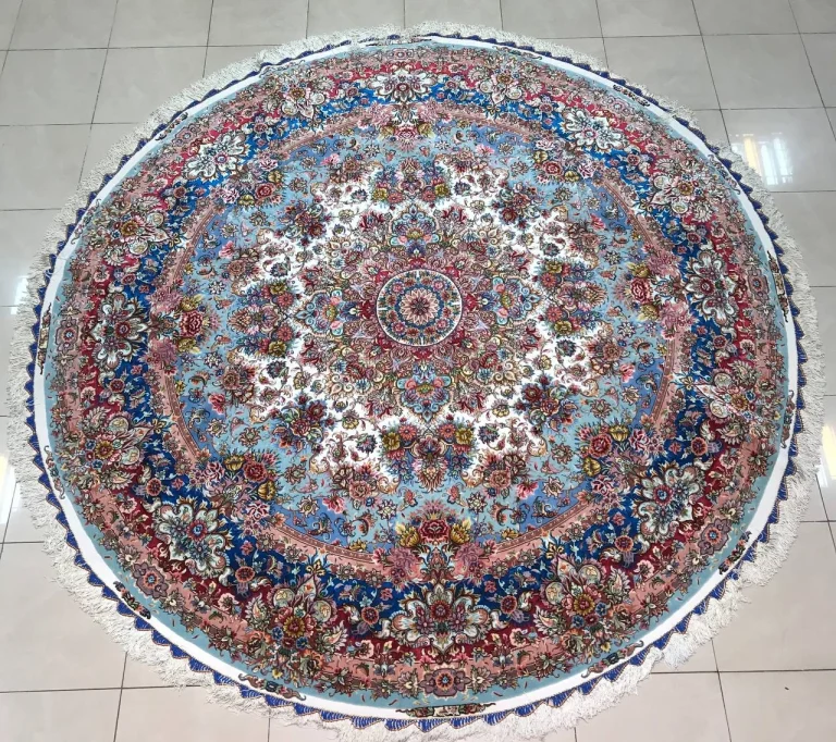 carpet-farshboom-1741593453