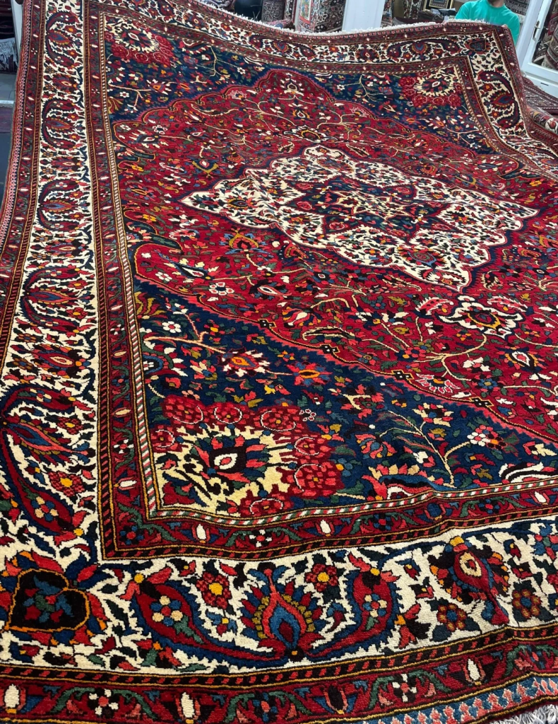 carpet-farshboom-1899792725
