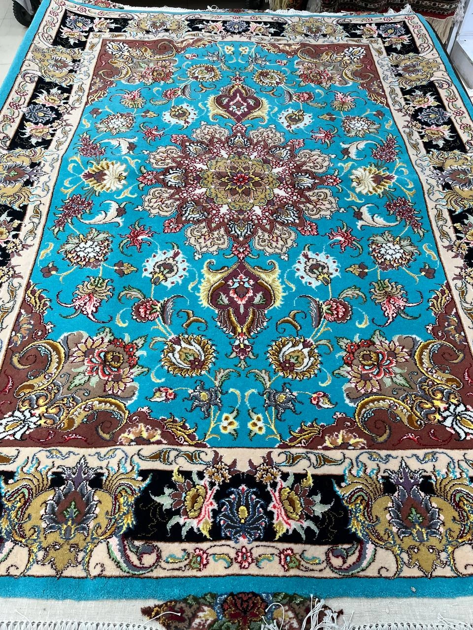 carpet-farshboom-1926363646