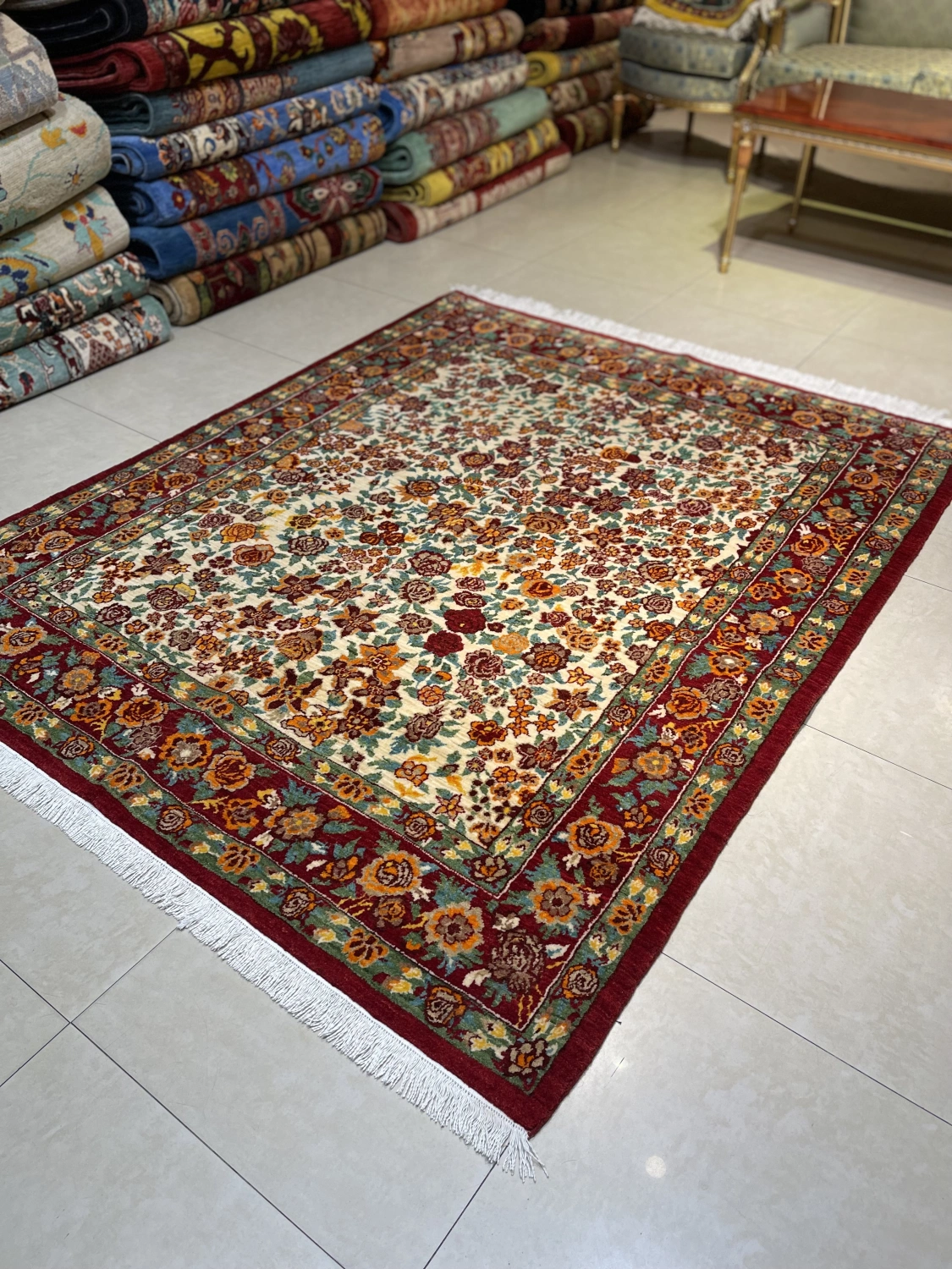 carpet-farshboom-1963342596