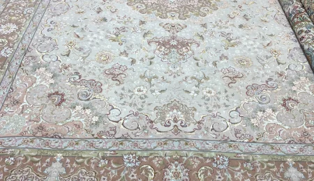 carpet-farshboom-2045159405