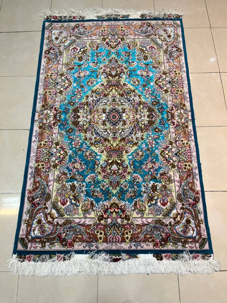 carpet-farshboom-2067568553