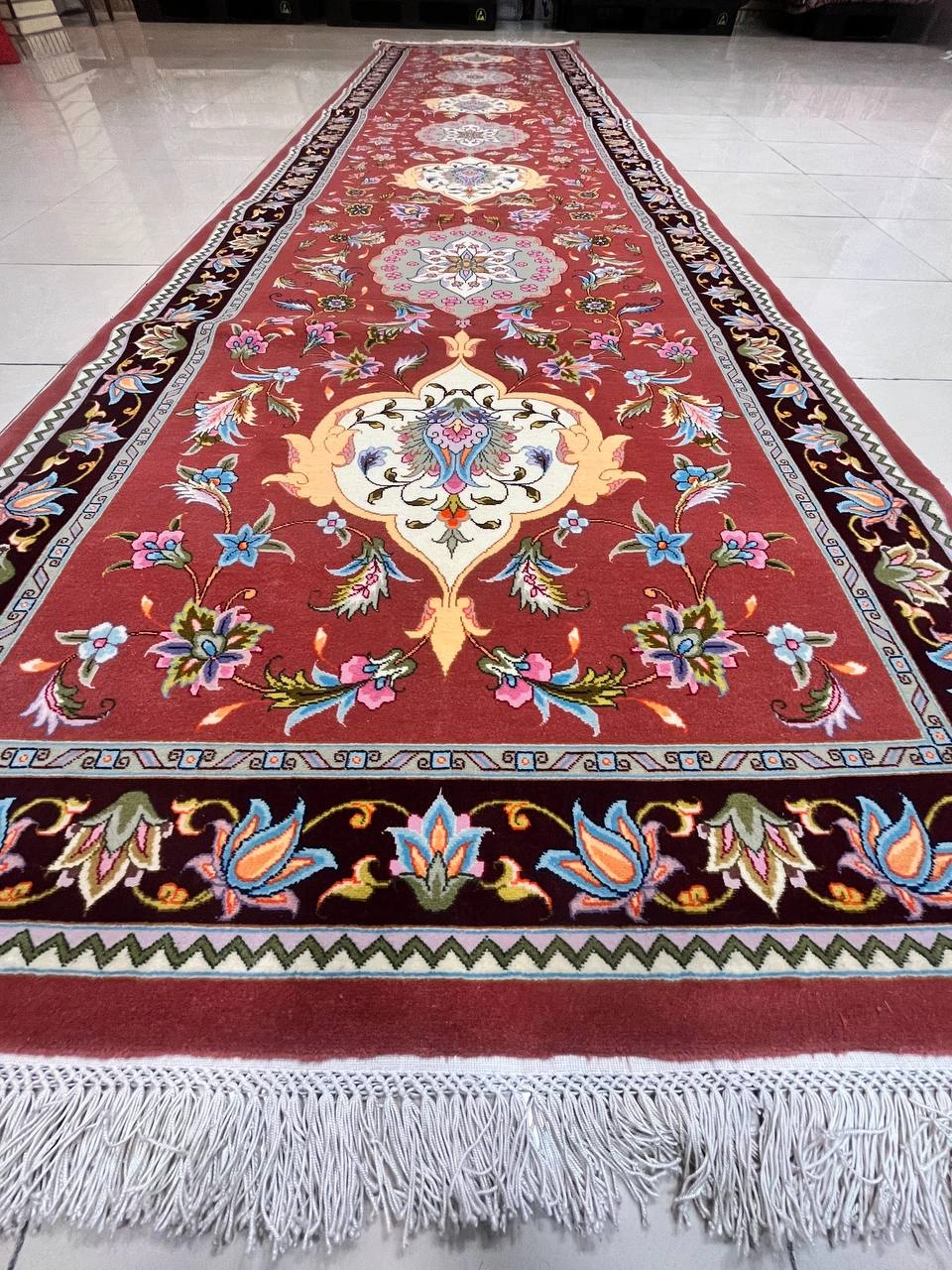carpet-farshboom-2277481559
