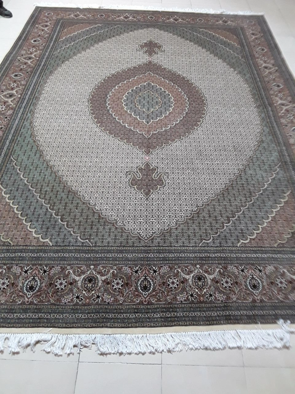 carpet-farshboom-2726295161