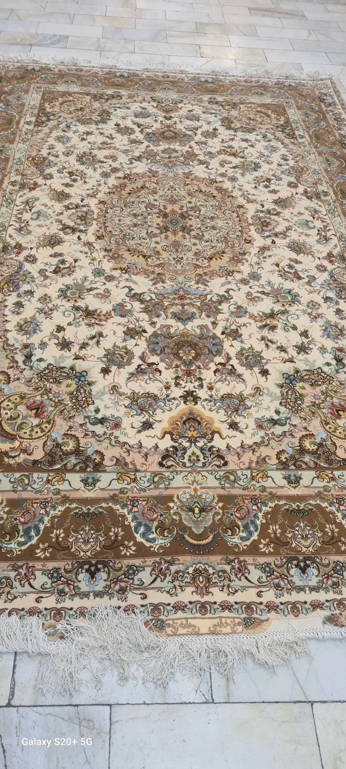 carpet-farshboom-2754488547