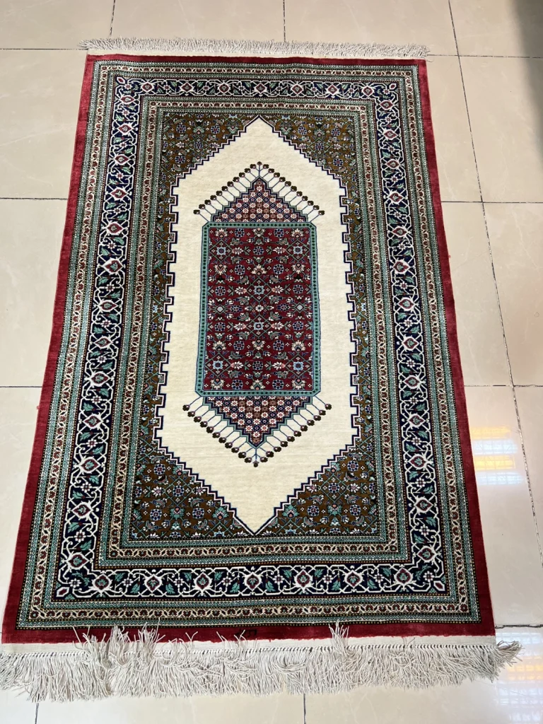 carpet-farshboom-3063785145