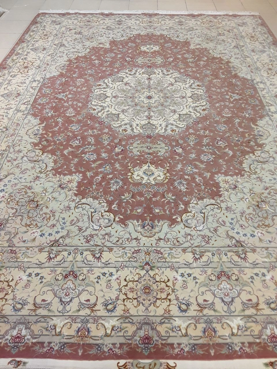 carpet-farshboom-5325871273