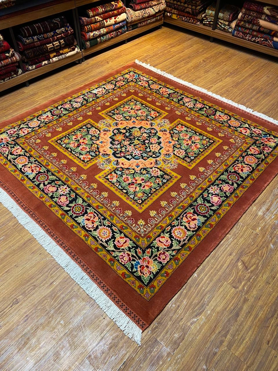 carpet-farshboom-5593270319
