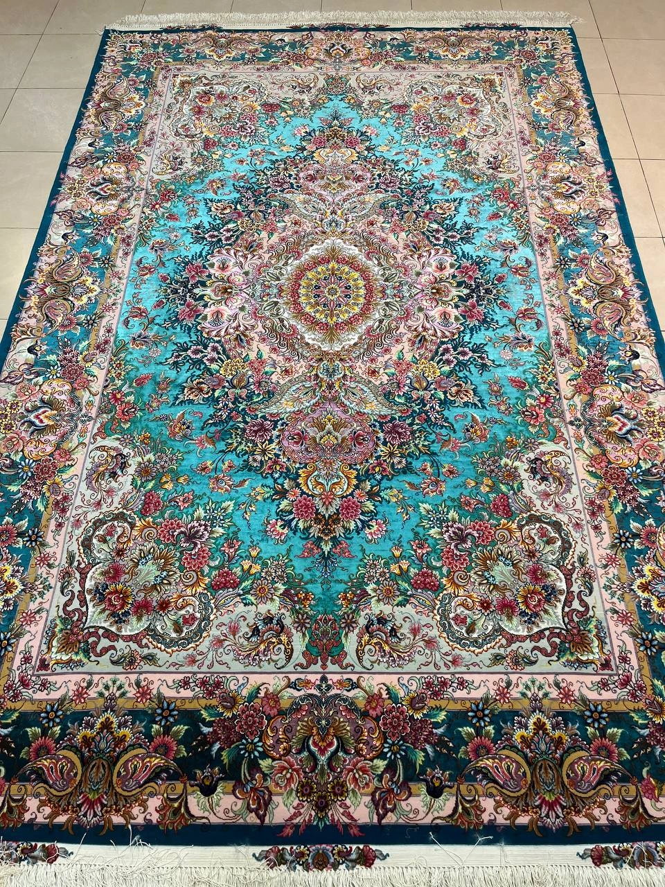 carpet-farshboom-6194170393