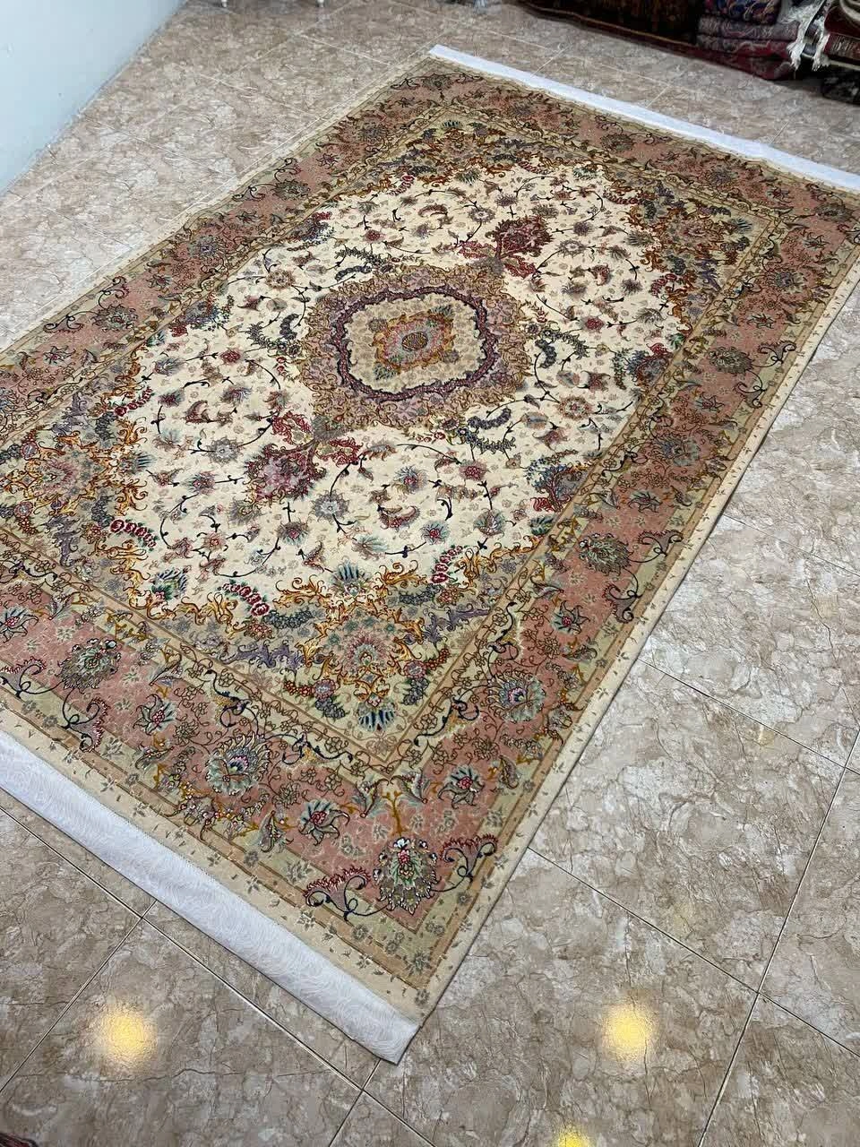 carpet-farshboom-6253972666