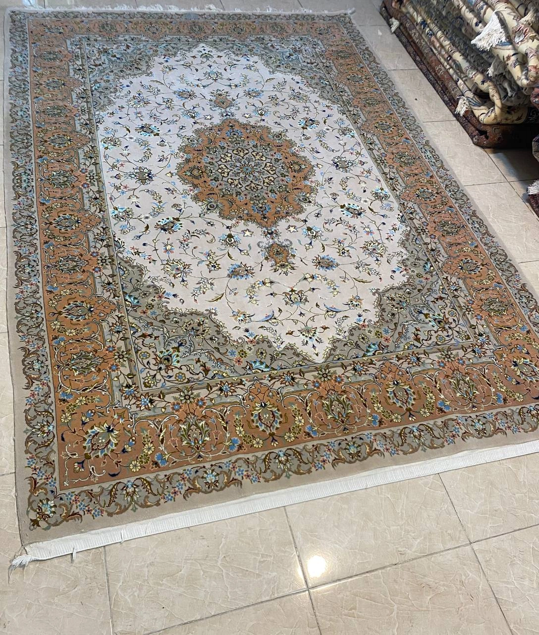 carpet-farshboom-6439472600