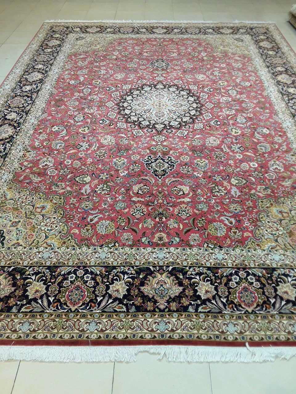 carpet-farshboom-6870638791