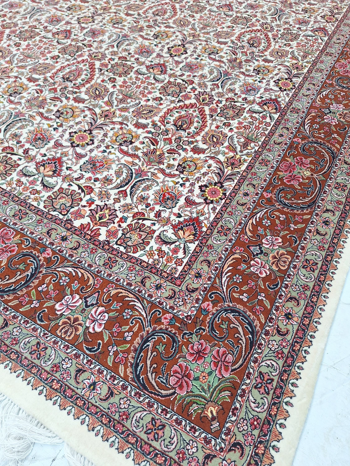 carpet-farshboom-7114302558