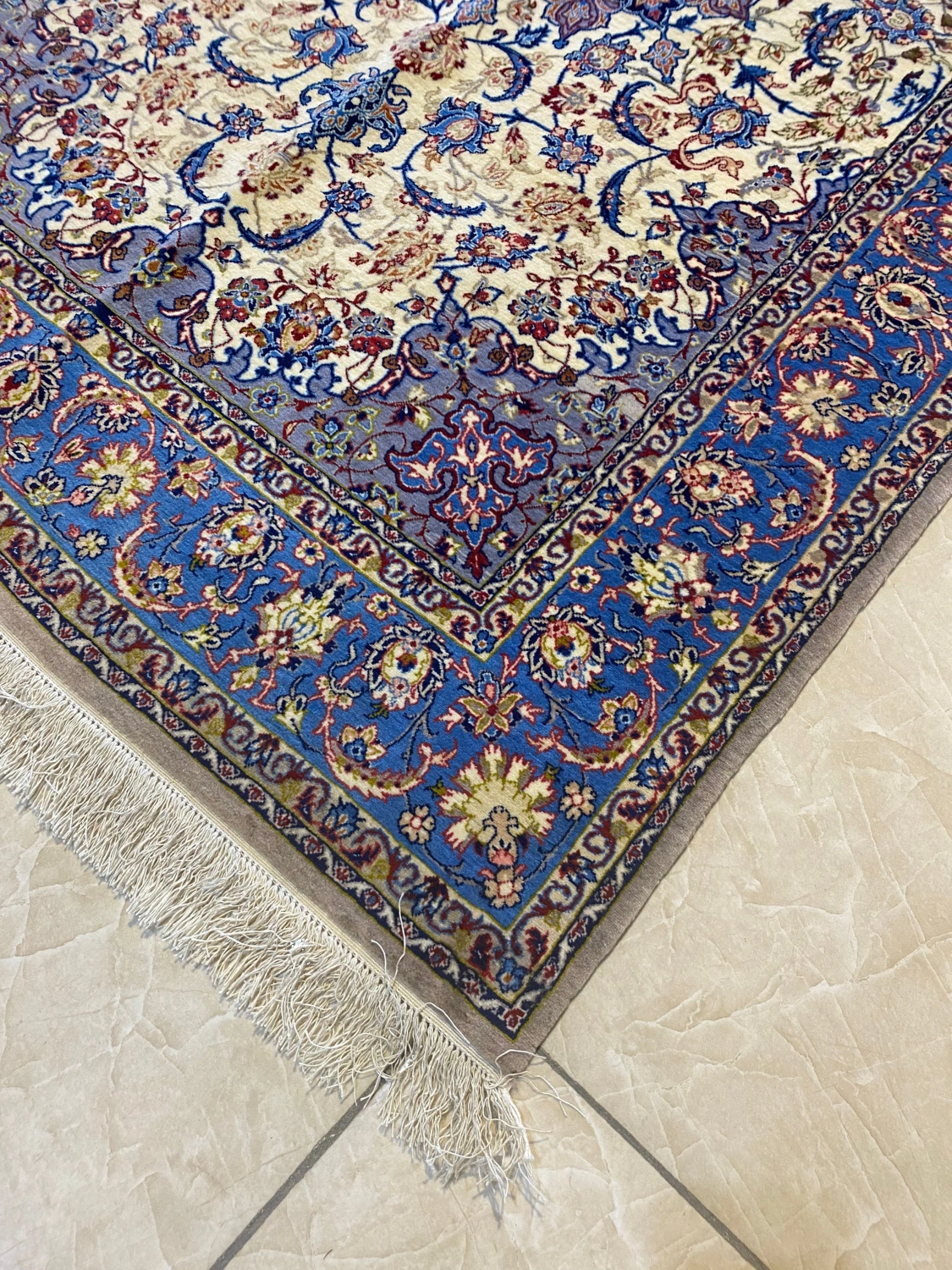 carpet-farshboom-7404833173