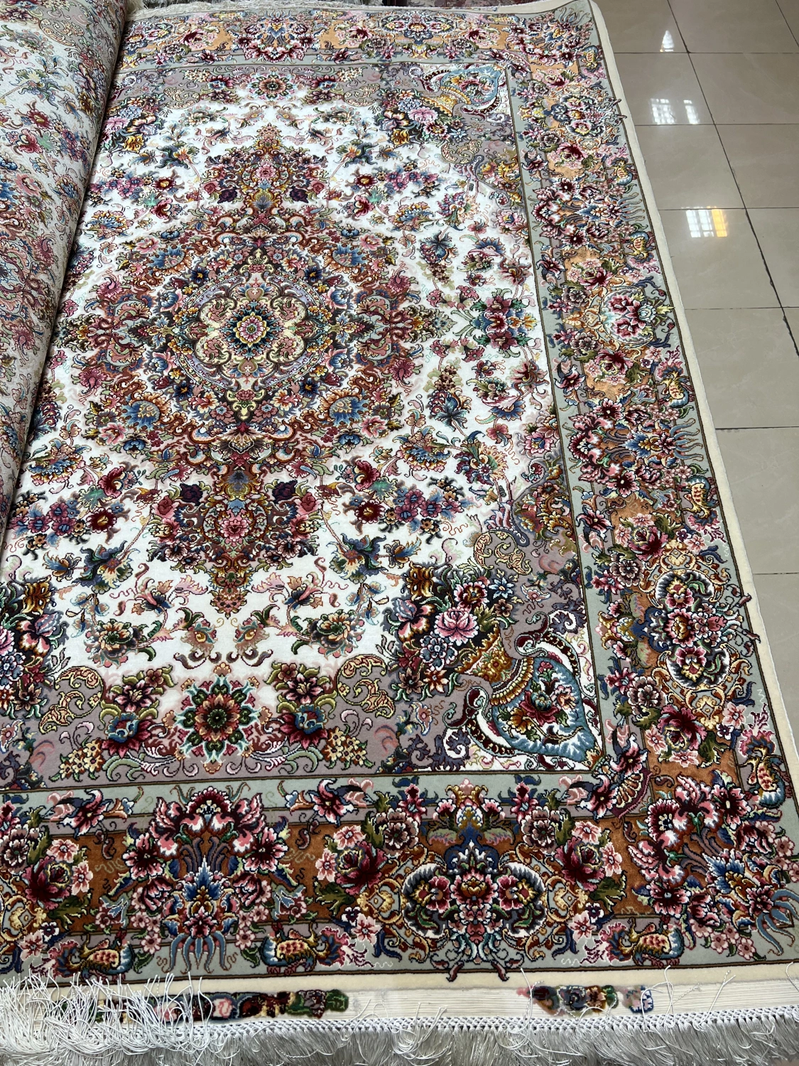 carpet-farshboom-9973381892