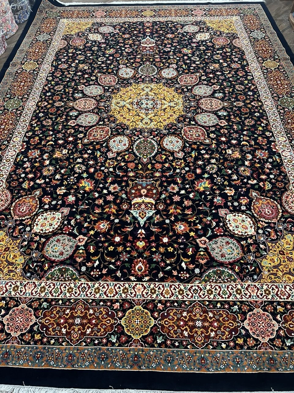 carpet-farshboom-0148659024