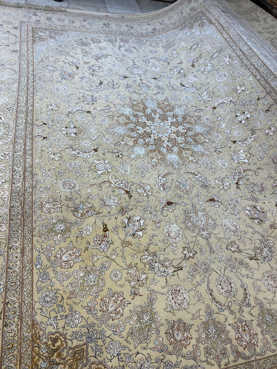 carpet-farshboom-0558989906