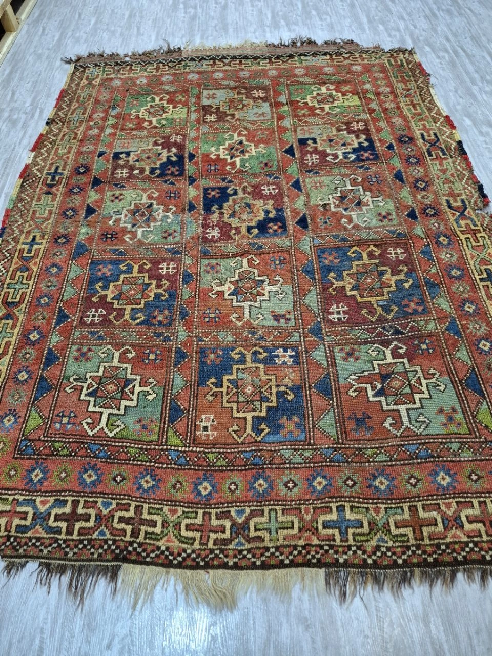 carpet-farshboom-0960347645