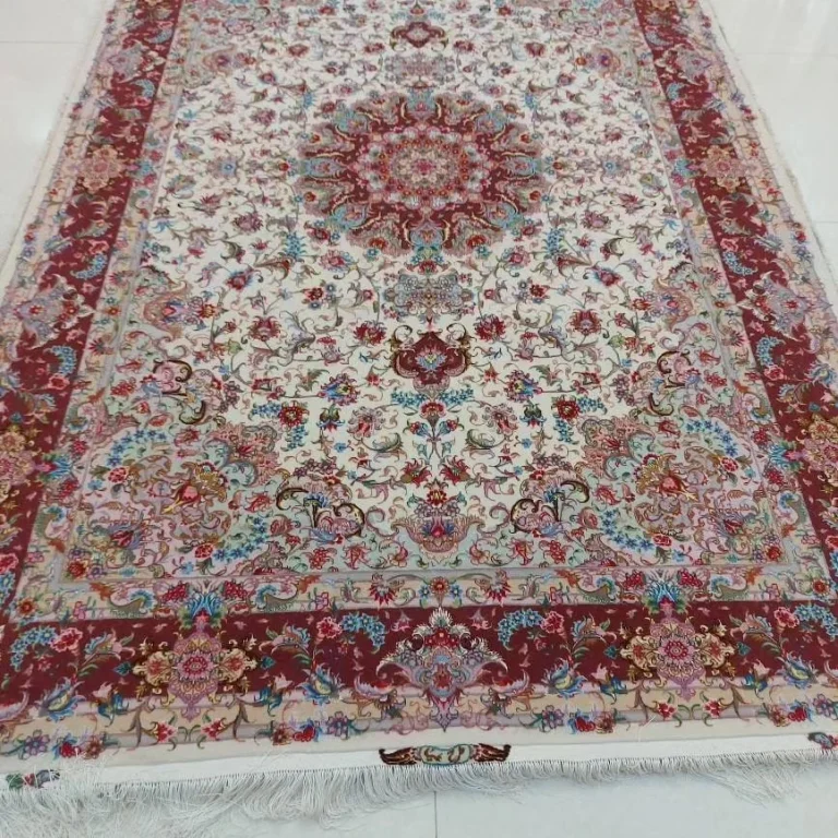 carpet-farshboom-1718965113