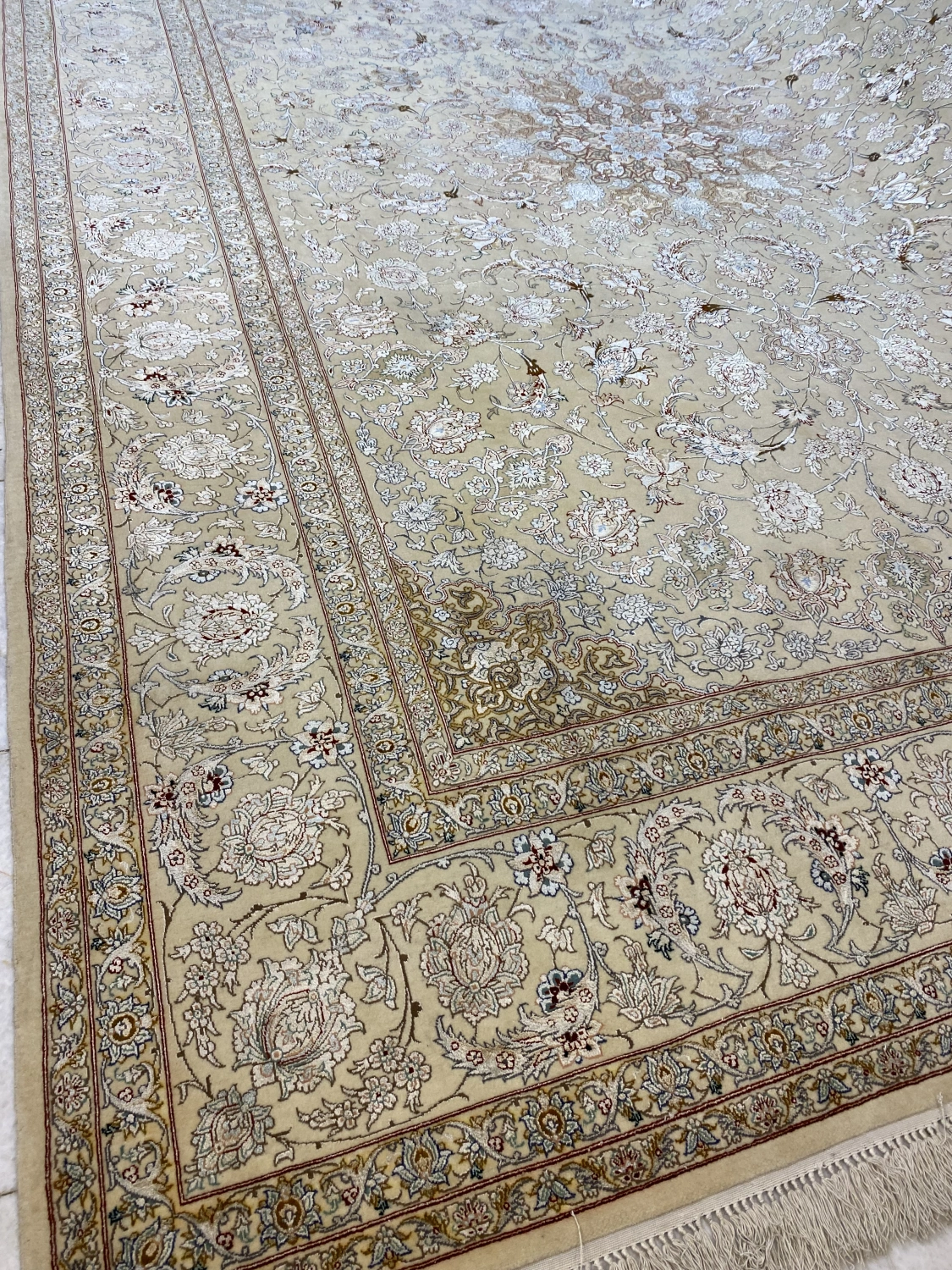 carpet-farshboom-2779118437