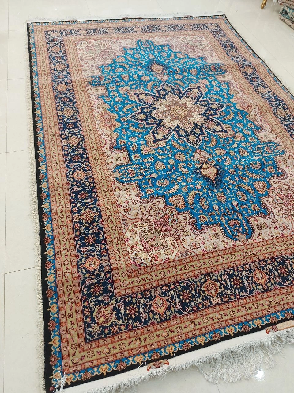 carpet-farshboom-3089311568