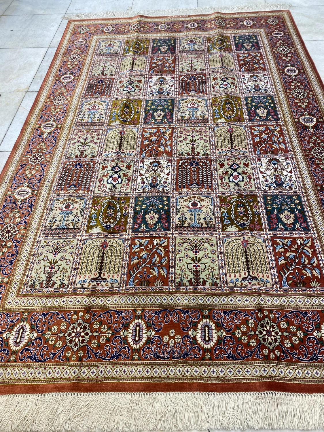 carpet-farshboom-3137612923