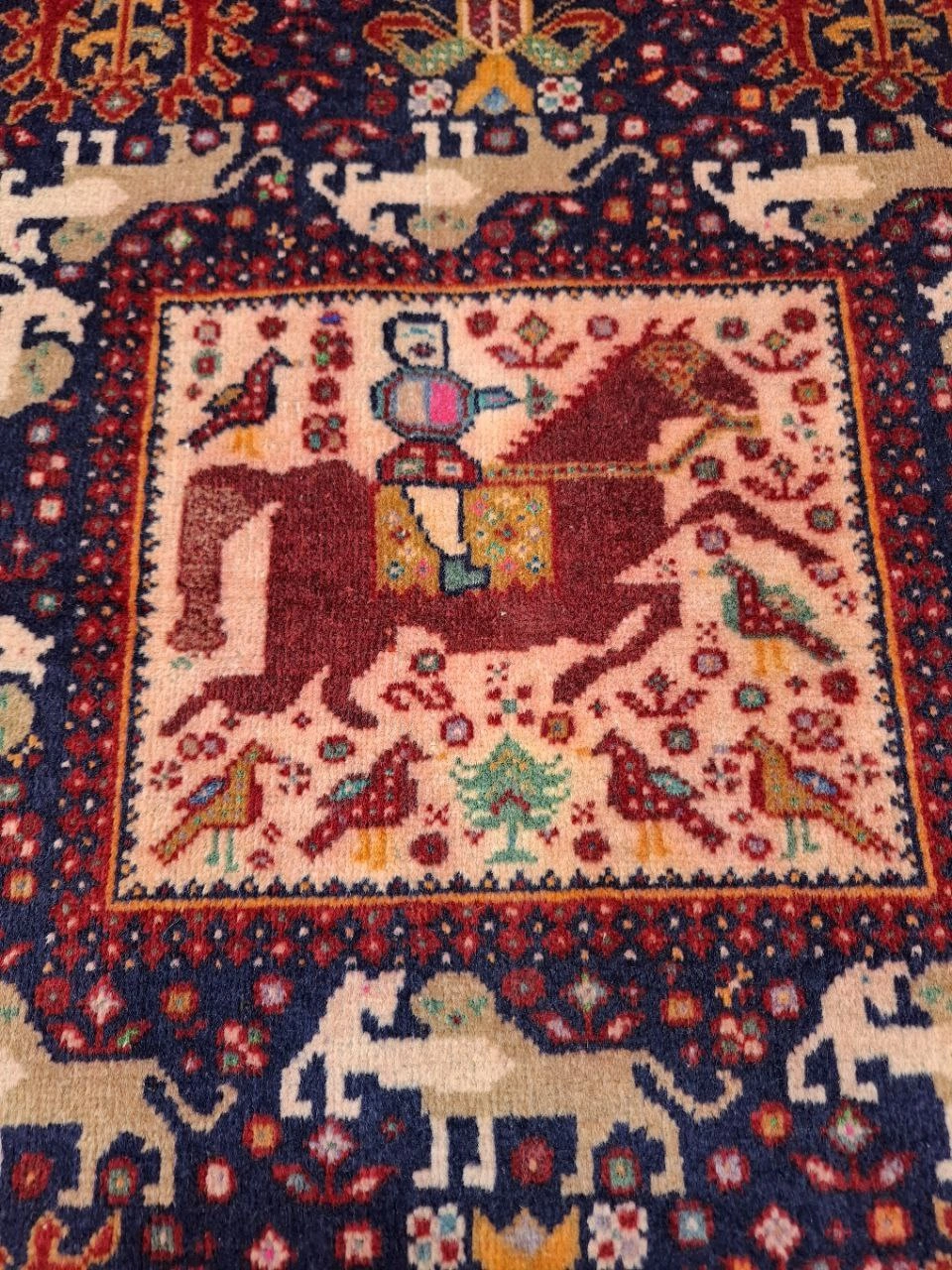 carpet-farshboom-3845378014