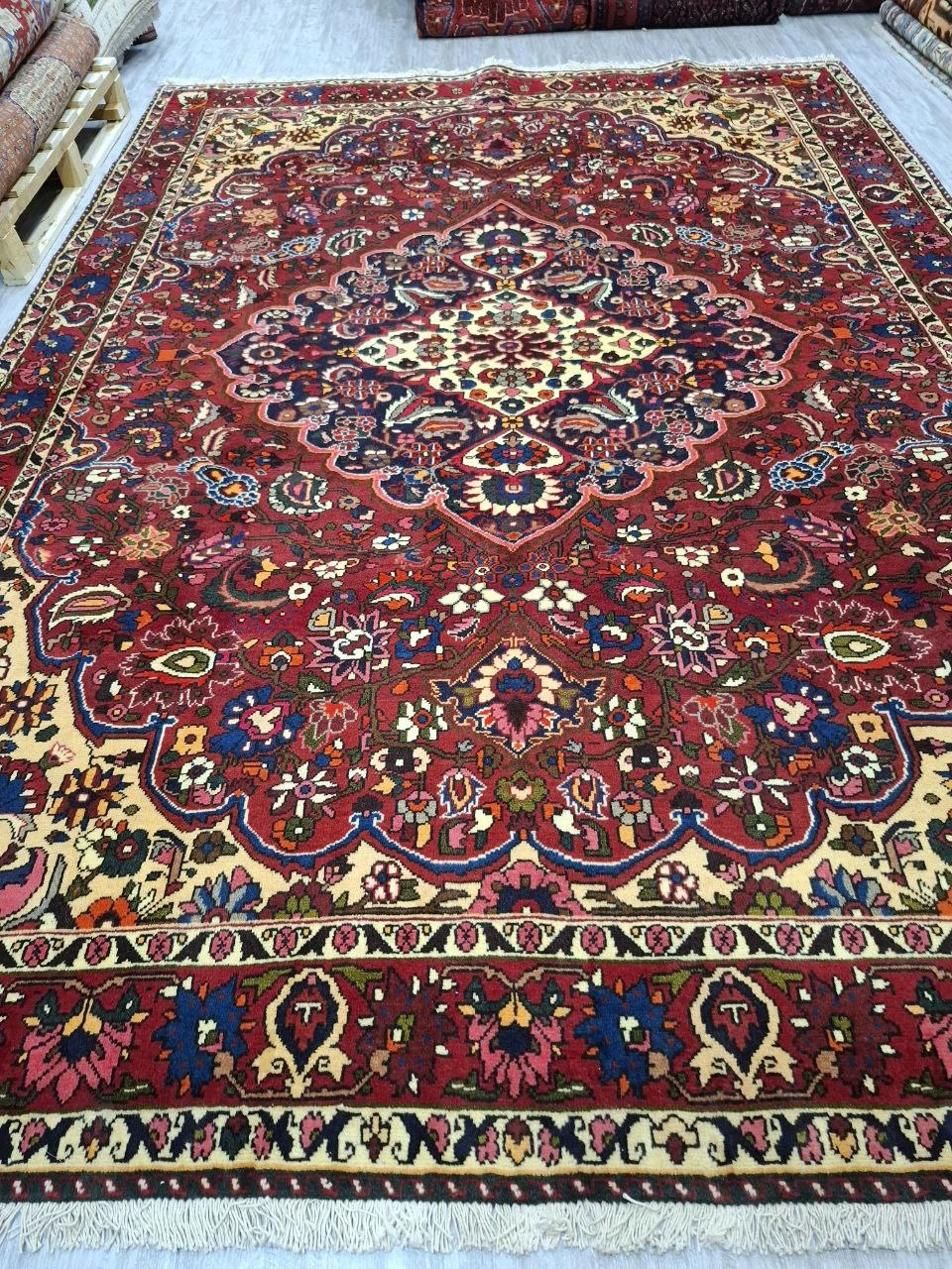 carpet-farshboom-3848555398